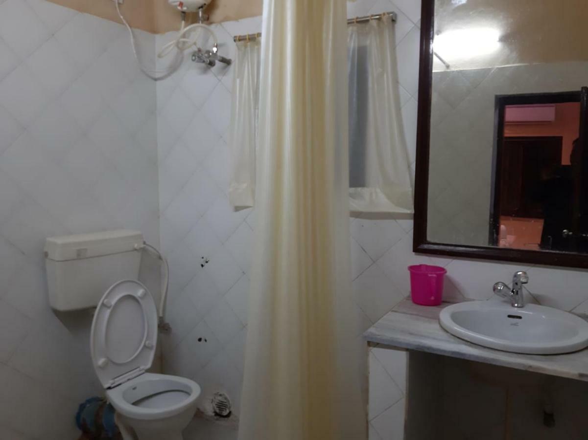 Goroomgo Sizzler Пурі Екстер'єр фото
